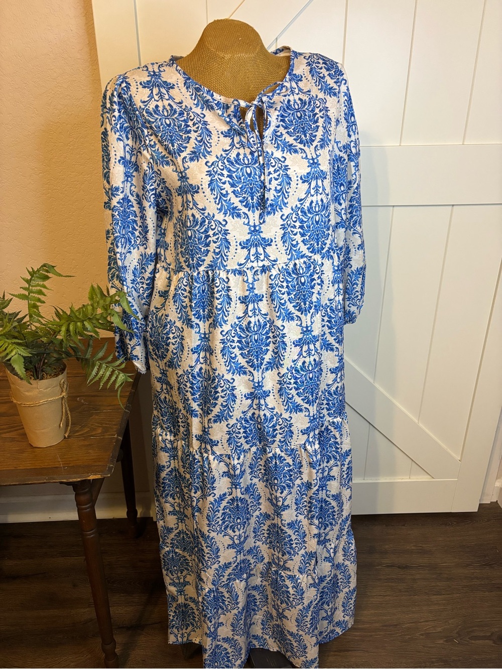 Blue & White Printed Tiered Maxi Dress - Unbranded